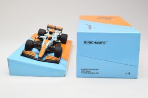 McLaren MCL35M #4 L. Norris 3rd Place Monaco GP 2021 Minichamps 1:18 533212402 メタル - 画像 6/6