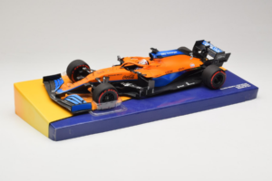 McLaren MCL35M Mercedes #3 D. Ricciardo McLaren F1 Team Bahrain Grand Prix 2021 Minichamps 1:18 533211803 レジン - 画像 2/7