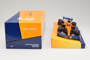 McLaren MCL35M Mercedes #3 D. Ricciardo McLaren F1 Team Bahrain Grand Prix 2021 Minichamps 1:18 533211803 レジン - 画像 6/7