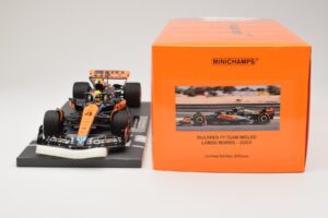 McLaren MCL60 #4 L. Norris F1 2023 Minichamps 1:18 537231804 メタル - 画像 6/6