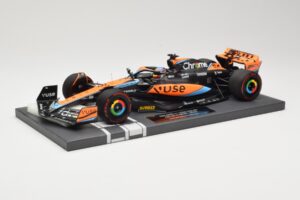 McLaren MCL60 #81 O. Piastri F1 2023 Minichamps 1:18 537231881 メタル - 画像 2/6