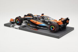 McLaren MCL60 #81 O. Piastri F1 2023 Minichamps 1:18 537231881 メタル - 画像 5/6