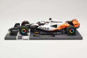 McLaren MCL60 #81 O. Piastri Monaco GP 2023 Minichamps 1:18 537232581 メタル