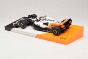 McLaren MCL60 #4 L. Norris McLaren F1 Team Monaco Grand Prix 2023 Minichamps 1:18 533232504 レジン - 画像 5/7