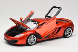 McLaren MP4-12C Orange Metallic Minichamps 1:18 110133020 メタル - 画像 2/8