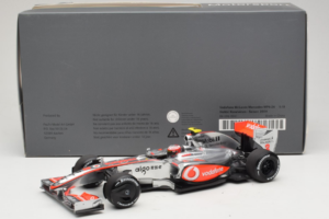 McLaren MP4-24 Mercedes #2 H. Kovalainen F1 2009 Dealer Edition Minichamps 1:18 B66960041 メタル - 画像 6/7