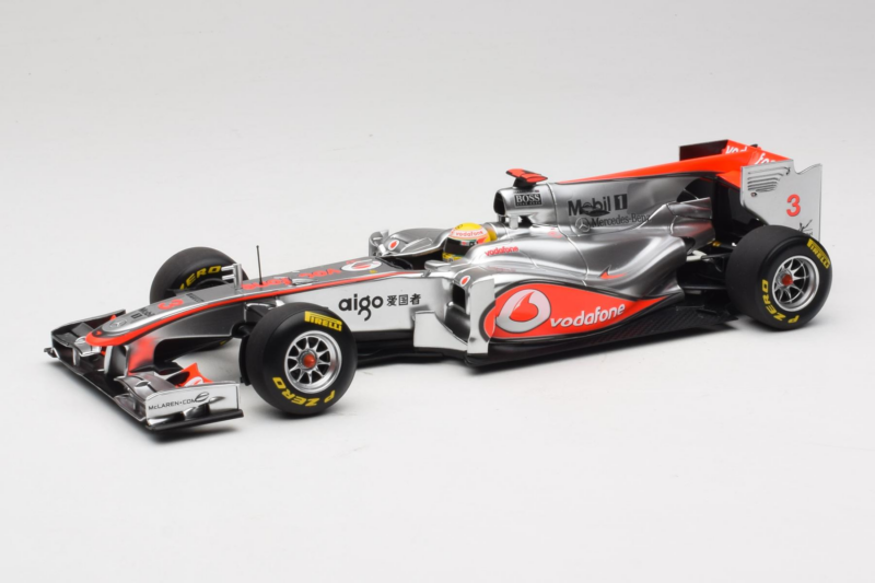 McLaren MP4-26 Mercedes #3 L. Hamilton Vodafone McLaren Showcar F1 2011 Minichamps 1:18 530111873 メタル