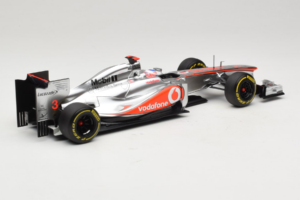 McLaren MP4-27 Mercedes #3 J. Button Vodafone McLaren Showcar F1 2012 Minichamps 1:18 530121873 メタル - 画像 2/7