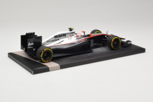 McLaren MP4-30 Honda #22 J. Button McLaren Honda F1 Team Australian Grand Prix 2015 Minichamps 1:18 537151822 メタル - 画像 3/7