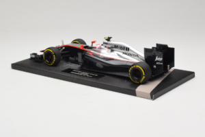 McLaren MP4-30 Honda #22 J. Button McLaren Honda F1 Team Australian Grand Prix 2015 Minichamps 1:18 537151822 メタル - 画像 5/7