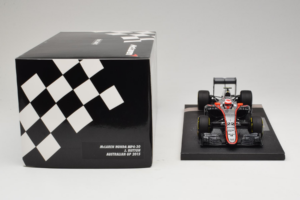 McLaren MP4-30 Honda #22 J. Button McLaren Honda F1 Team Australian Grand Prix 2015 Minichamps 1:18 537151822 メタル - 画像 6/7