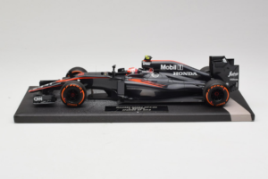 McLaren MP4-30 Honda #22 J. Button McLaren Honda F1 Team Spanish Grand Prix 2015 Minichamps 1:18 537151122 メタル