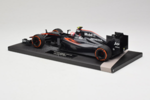McLaren MP4-30 Honda #22 J. Button McLaren Honda F1 Team Spanish Grand Prix 2015 Minichamps 1:18 537151122 メタル - 画像 5/7