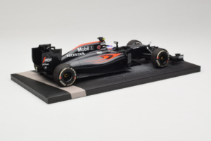 McLaren MP4-31 Honda #22 J. Button McLaren Honda F1 Team Chinese Grand Prix 2016 Minichamps 1:18 537161822 メタル - 画像 3/7