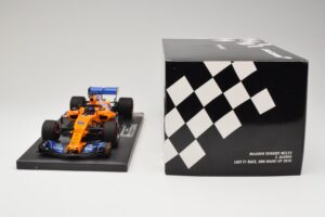 McLaren MCL33 Renault #14 F. Alonso Last F1 Race Abu Dhabi GP 2018 Minichamps 1:18 537183914 メタル - 画像 6/6