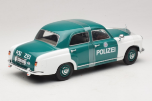 Mercedes 180 Ponton Polizei Revell 1:18 8863 メタル - 画像 2/6