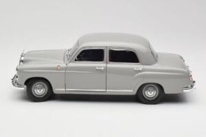 Mercedes 180 W120 Ponton Graphite Grey Revell 1:18 08974 メタル - 画像 4/8
