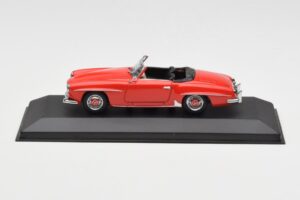Mercedes 190 SL W121 レッド Minichamps 1:43 940033131 メタル