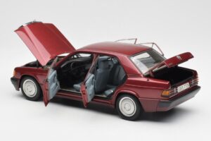 Mercedes 190E W201 2.0 レッド Dealer Edition AUTOart 1:18 B66040383 メタル - 画像 5/8