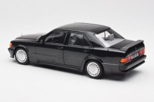Mercedes 190E 2.3-16 W201 ブラック ディーラー エディション Norev 1:18 B66040663 メタル - 画像 7/8