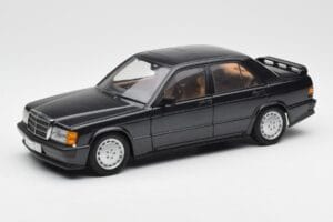 Mercedes 190E 2.3-16 W201 ブルーブラック メタリック AUTOart 1:18 76122 メタル