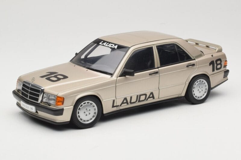 Mercedes 190E 2.3-16 W201 #1 N. Lauda Race of Champions Nurburgring 1984 AUTOart 1:18 88431 メタル