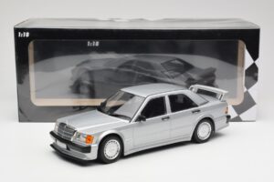 Mercedes 190E 2.5-16 EVO 1 W201 シルバー Minichamps 1:18 155036001 メタル - 画像 6/6