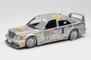 Mercedes 190E 2.5-16 EVO II W201 #8 Zung Fu E. Lohr Guia Race Macau 1992 Minichamps 1:18 155923608 メタル