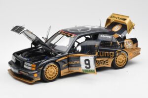 Mercedes 190E 2.5-16 Evo II #9 K. Ludwig Macau GP 3rd Place 1991 AUTOart 1:18 89135 メタル - 画像 2/8