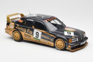 Mercedes 190E 2.5-16 Evo II #9 K. Ludwig Macau GP 3rd Place 1991 AUTOart 1:18 89135 メタル - 画像 6/8