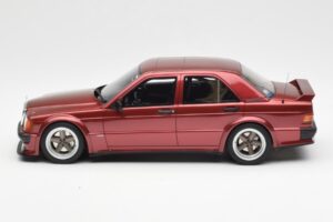 Mercedes 190E 2.5-16 W201 RAUH-Welt Republik レッド Otto 1:18 OT1083 レジン - 画像 3/6