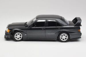 Mercedes 190E W201 2.5-16 EVO 2 ブラック メタリック Minichamps 1:18 155036100 メタル - 画像 3/6