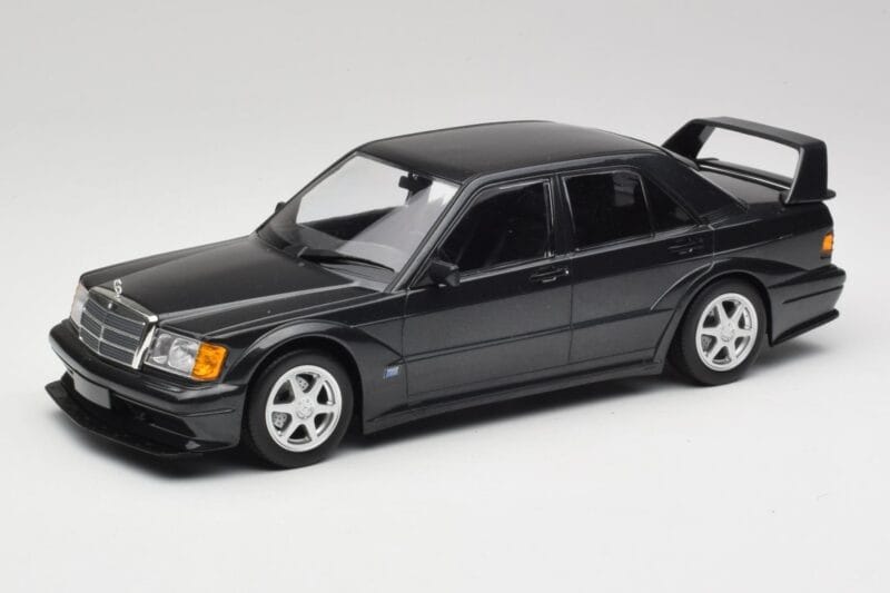 Mercedes 190E W201 2.5-16 EVO 2 ブラック メタリック Minichamps 1:18 155036100 メタル