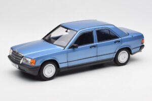 Mercedes 190E W201 ダイヤモンド ブルー ディーラー エディション Norev 1:18 B66040661 メタル