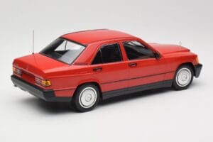 Mercedes 190E W201 レッド Minichamps 1:18 155037000 メタル - 画像 2/6