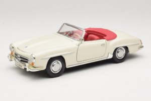 Mercedes 190SL ホワイト Maisto 1:18 50274 メタル