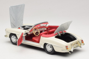 Mercedes 190SL ホワイト Maisto 1:18 50274 メタル - 画像 5/8