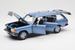 Mercedes 200 S123 T-Model ダイヤモンド ブルー ディーラー エディション Norev 1:18 B66040671 メタル - 画像 2/8