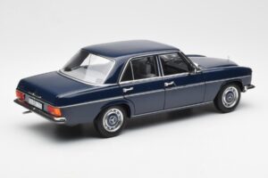Mercedes 200 W114 ミッドナイト ブルー ディーラー エディション Norev 1:18 B66040694 メタル - 画像 3/8