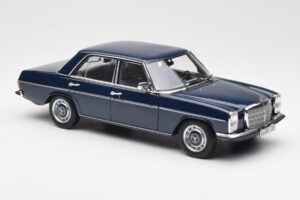 Mercedes 200 W114 ミッドナイト ブルー ディーラー エディション Norev 1:18 B66040694 メタル - 画像 6/8