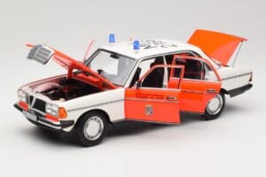 Mercedes 200 W123 アンビュランス ホワイト Norev 1:18 183834 メタル - 画像 2/8