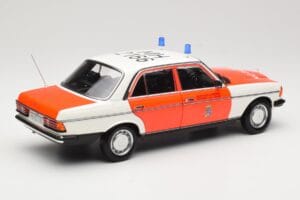 Mercedes 200 W123 アンビュランス ホワイト Norev 1:18 183834 メタル - 画像 5/8