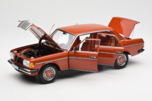 Mercedes 200 W123 イングリッシュ レッド ディーラー エディション Norev 1:18 B66040653 メタル - 画像 2/8