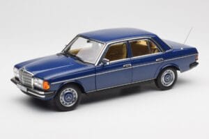 Mercedes 200 W123 サーフブルー Norev 1:18 183710 メタル