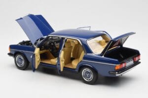 Mercedes 200 W123 サーフブルー Norev 1:18 183710 メタル - 画像 5/8