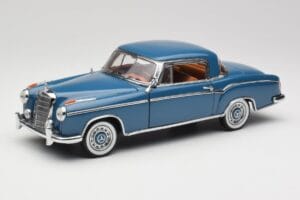 Mercedes 220 SE W128 ブルー Sun Star 1:18 3561 メタル