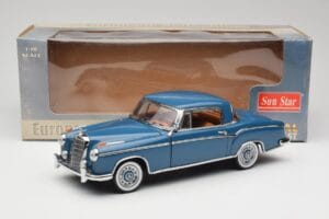 Mercedes 220 SE W128 ブルー Sun Star 1:18 3561 メタル - 画像 8/8