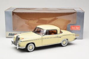 Mercedes 220 SE W128 クーペ ベージュ Sun Star 1:18 3562 メタル - 画像 8/8