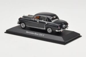 Mercedes 220S W180 ライトグレー Minichamps 1:43 B66040534 メタル - 画像 3/4