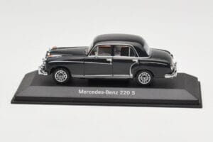 Mercedes 220S W180 ライトグレー Minichamps 1:43 B66040534 メタル
